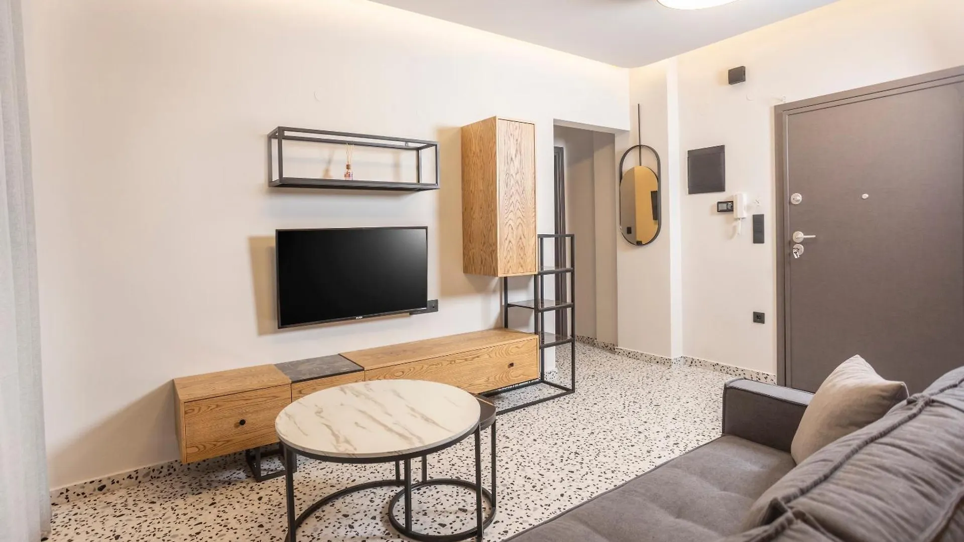 King George 40 Seaside Apartment Thessaloniki